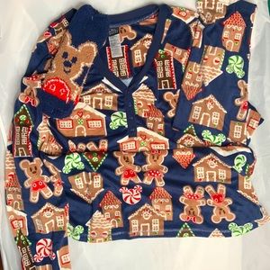 Disney 3 Piece Pajama Set Includes Sox Large